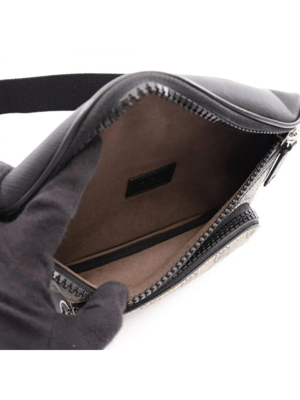 Gucci Waist Bag GG Supreme Beige Brown Black Leather Small